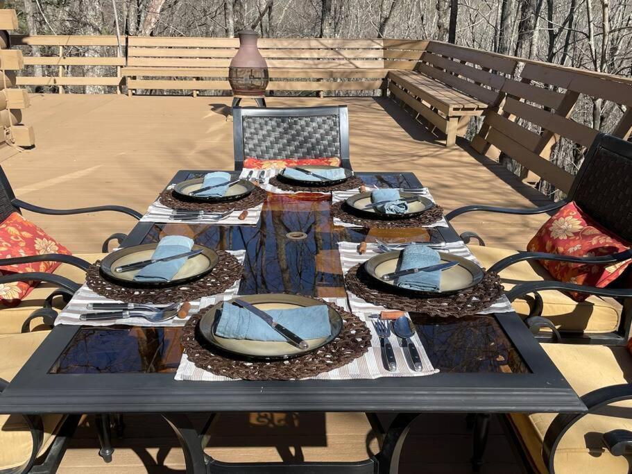 Blue Ridge Bliss- Spacious Cabin, Pets, Hot Tub! Exterior foto